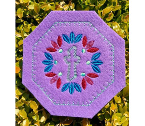 Stickdatei - Kreuz Blätter